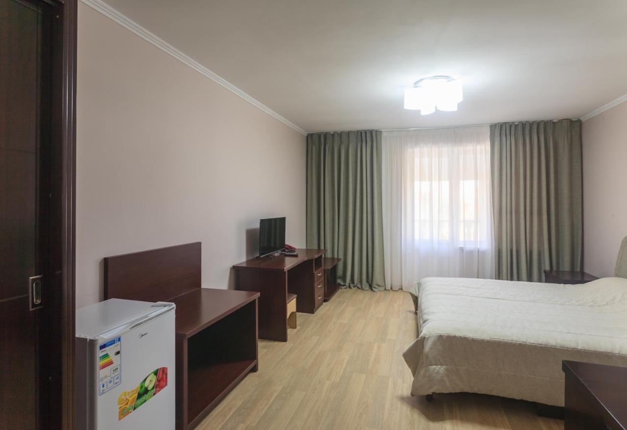 Sunkar Hotel Almaty Bagian luar foto