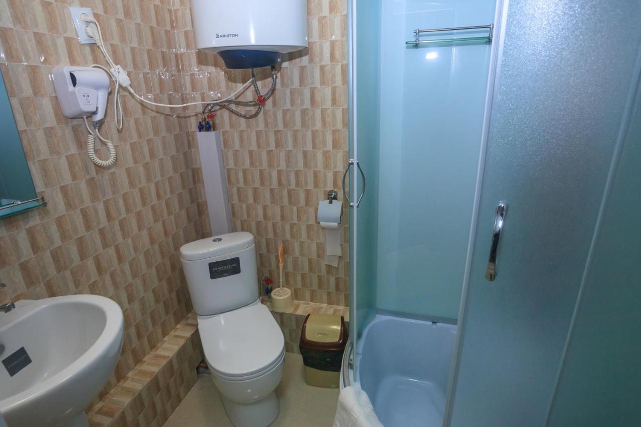 Sunkar Hotel Almaty Bagian luar foto